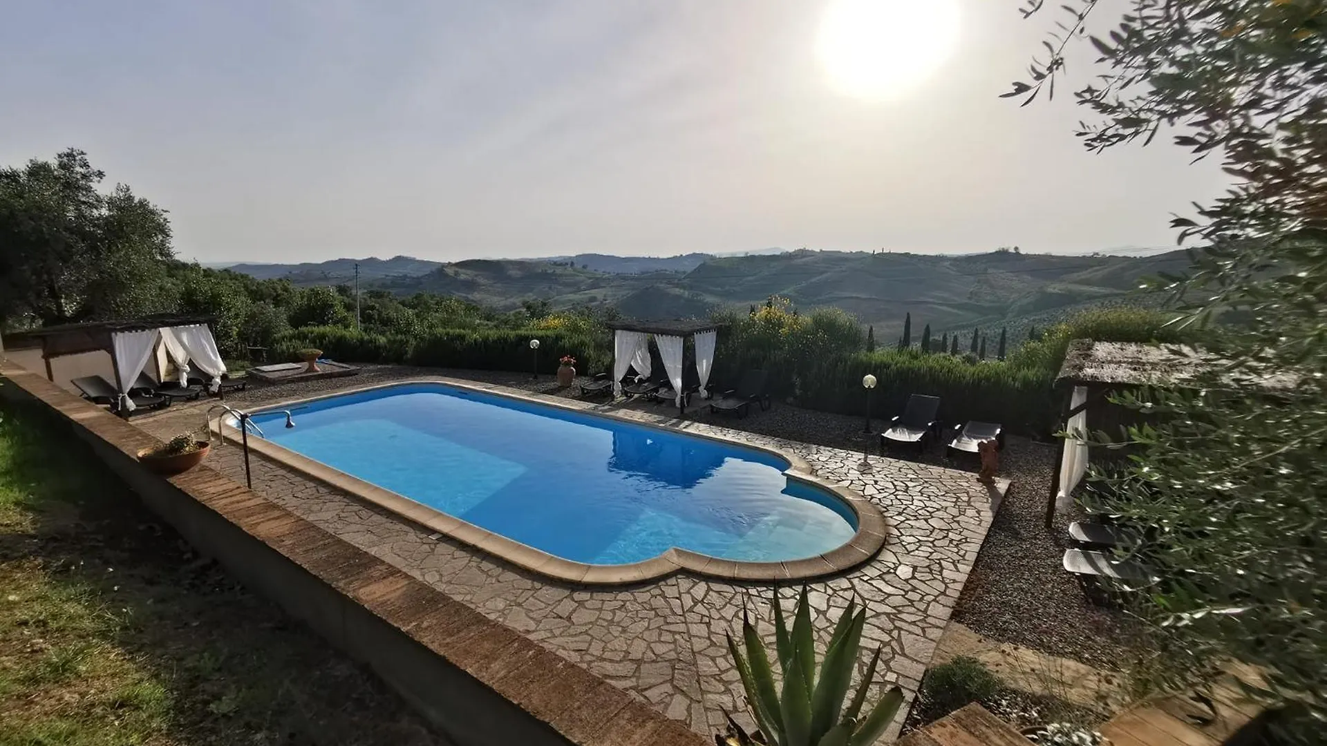 Çiftlik konaklama Le Capannacce Villa Cinigiano