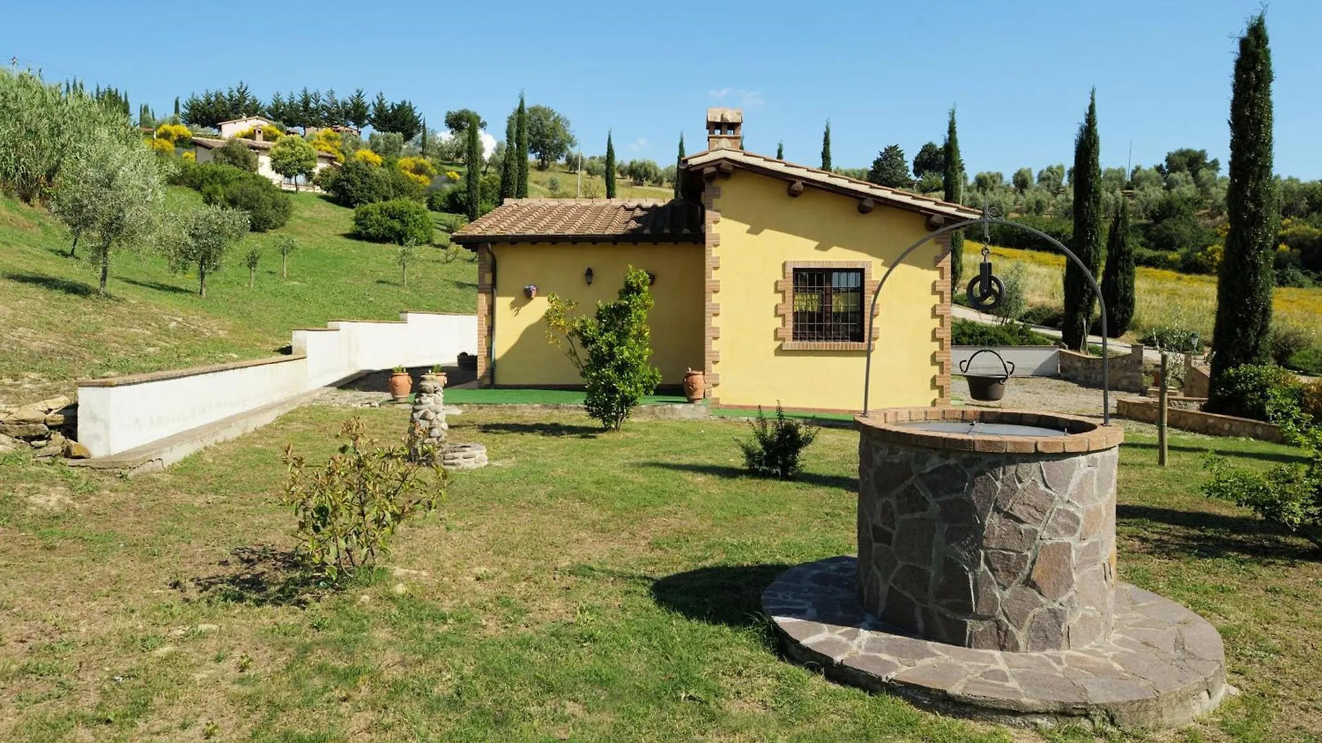 Le Capannacce Villa Cinigiano 0*,  İtalya