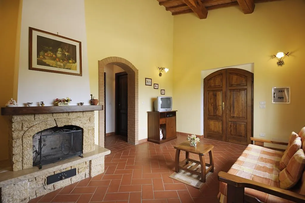Le Capannacce Villa Cinigiano Çiftlik konaklama